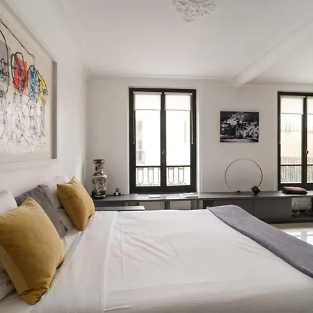 Amazing And Modern Flat For 6 In Le Marais *
